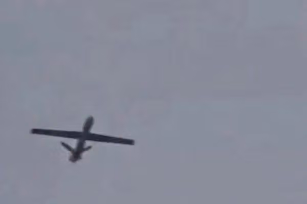 طالبان ۸ پهپاد به پاکستان شلیک کرد