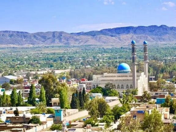 طالبان سه نفر را در خوست در ملاء عام شلاق زد