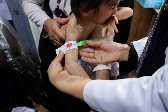 د طالبانو د عامې روغتیا وزارت: افغانستان کې ۳ میلیونه ماشومان او ښځې پر خوارځواکۍ اخته دي