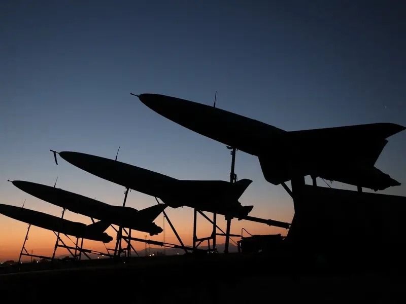 نیروهای امریکا و بریتانیا ۱۵ پهپاد را بر فراز دریای سرخ سرنگون کردند