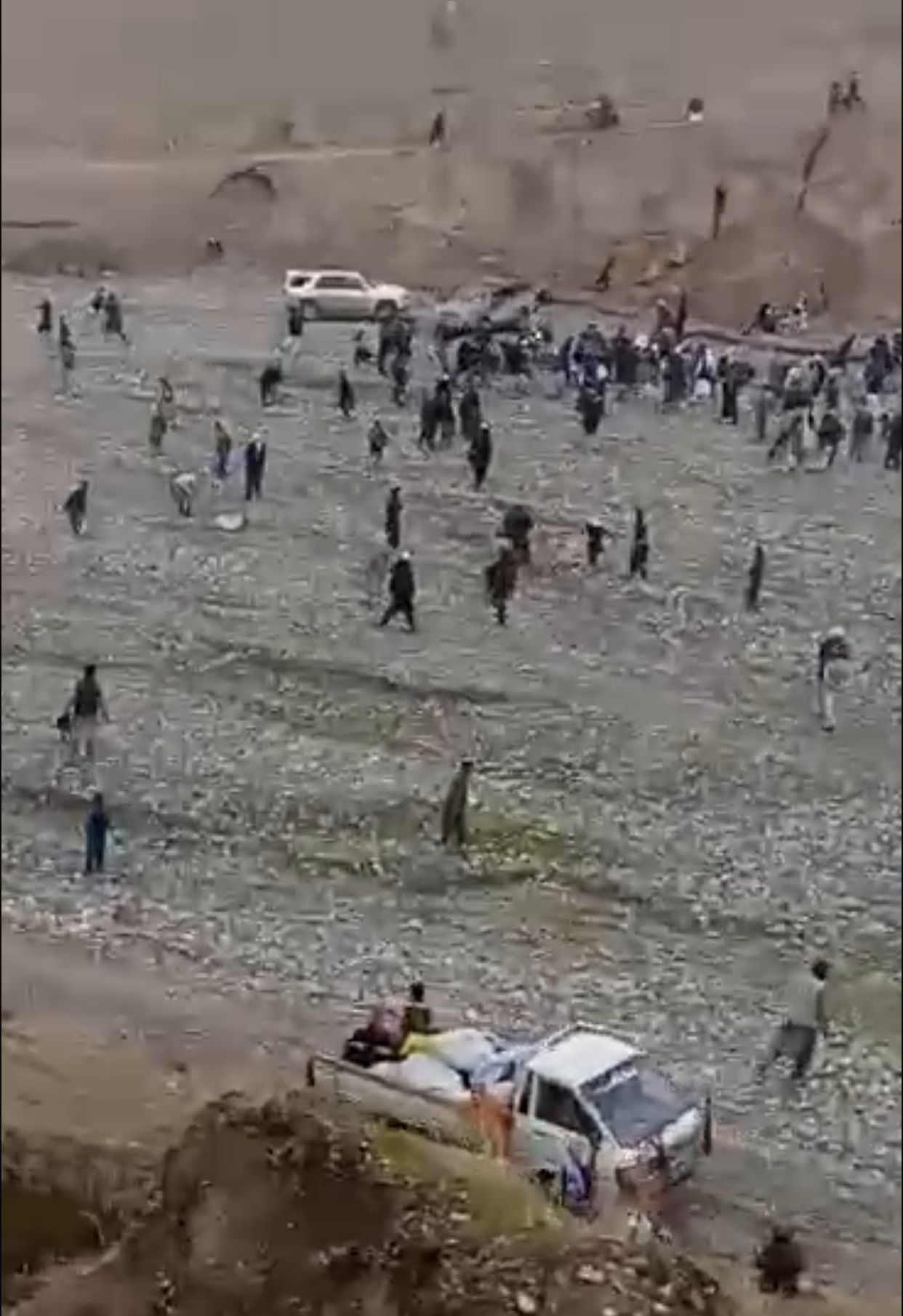 جنگ طلا؛ مردم محل در تخار با شرکت وابسته به طالبان درگیر شدند