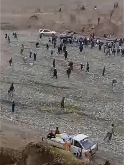Residents Clash With Taliban Members Over Gold Mining Operation In Takhar