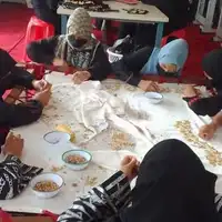 زنان روستایی افغانستان؛ بار سنگین اقتصاد خانواده بر دوش زنانی که دیده نمیشوند
