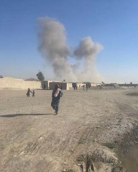 باكستان تمهل اللاجئين الأفغان أسبوعاً لإخلاء منازلهم ومتاجرهم