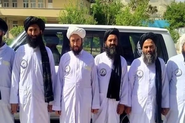 طالبان در سرپل و میدان وردک سه نفر را به اتهام جادوگری بازداشت کرد
