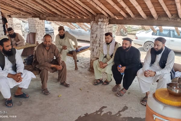 طالبانو په ننګرهار کې د خښتو بټیو ټولنې مشر له نرخنامې د سرغړونې په تور نیولی