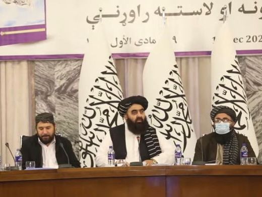 امیرخان متقی: مردم عاشق صورت طالبان نیستند