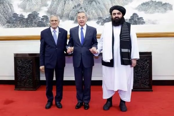 Pakistan, China & Taliban To Hold Counterterrorism Talks In Kabul