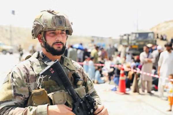 نیویارک پوسټ: په امریکا کې شاوخوا ۷زره افغان کډوال د «احتمالي ګواښ» په توګه پېژندل شوي
