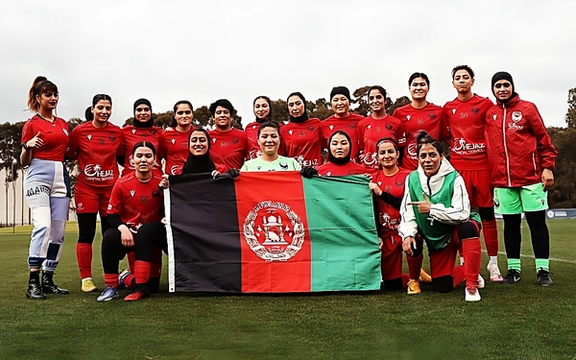 روز بزرگ دختران افغانستان؛ فیفا راهبرد تشکیل تیم فوتبال پناهندگان زنان افغان را تصویب کرد