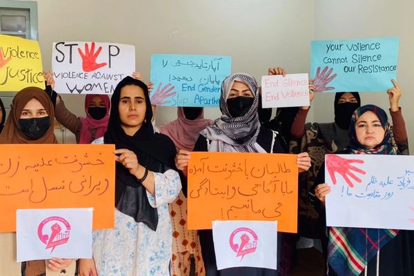 د افغان ښځو غورځنګ: پر افغان ښځو زور زیاتی ملي ناورین او جنسیتي تبعیض دی