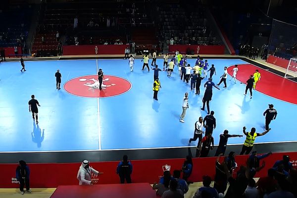 پیامدهای فینال جنجالی؛ فدراسیون فوتبال افغانستان و سه عضو تیم فوتسال جریمه و محروم شدند