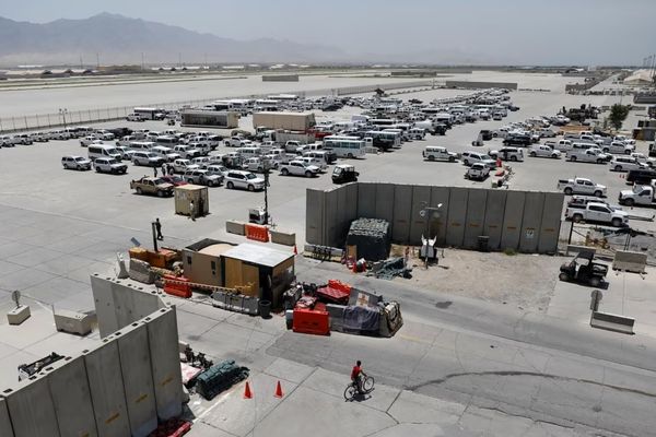 طالبان: موږ به هېڅکله هم د بګرام هوايي اډه ټرمپ ته ورنکړو