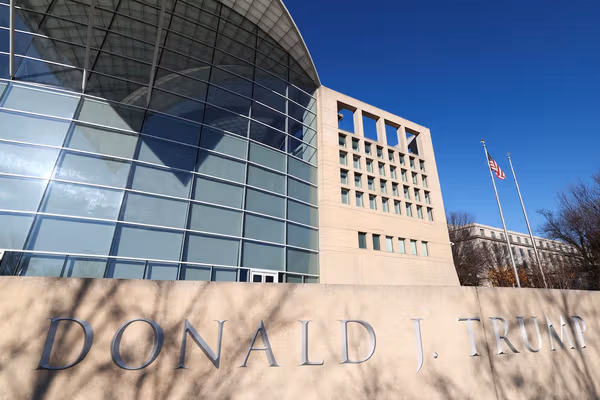 کاخ سفید نام انستیتوت صلح ایالات متحده را به «انستیتوت صلح دونالد ترامپ» تغییر داد