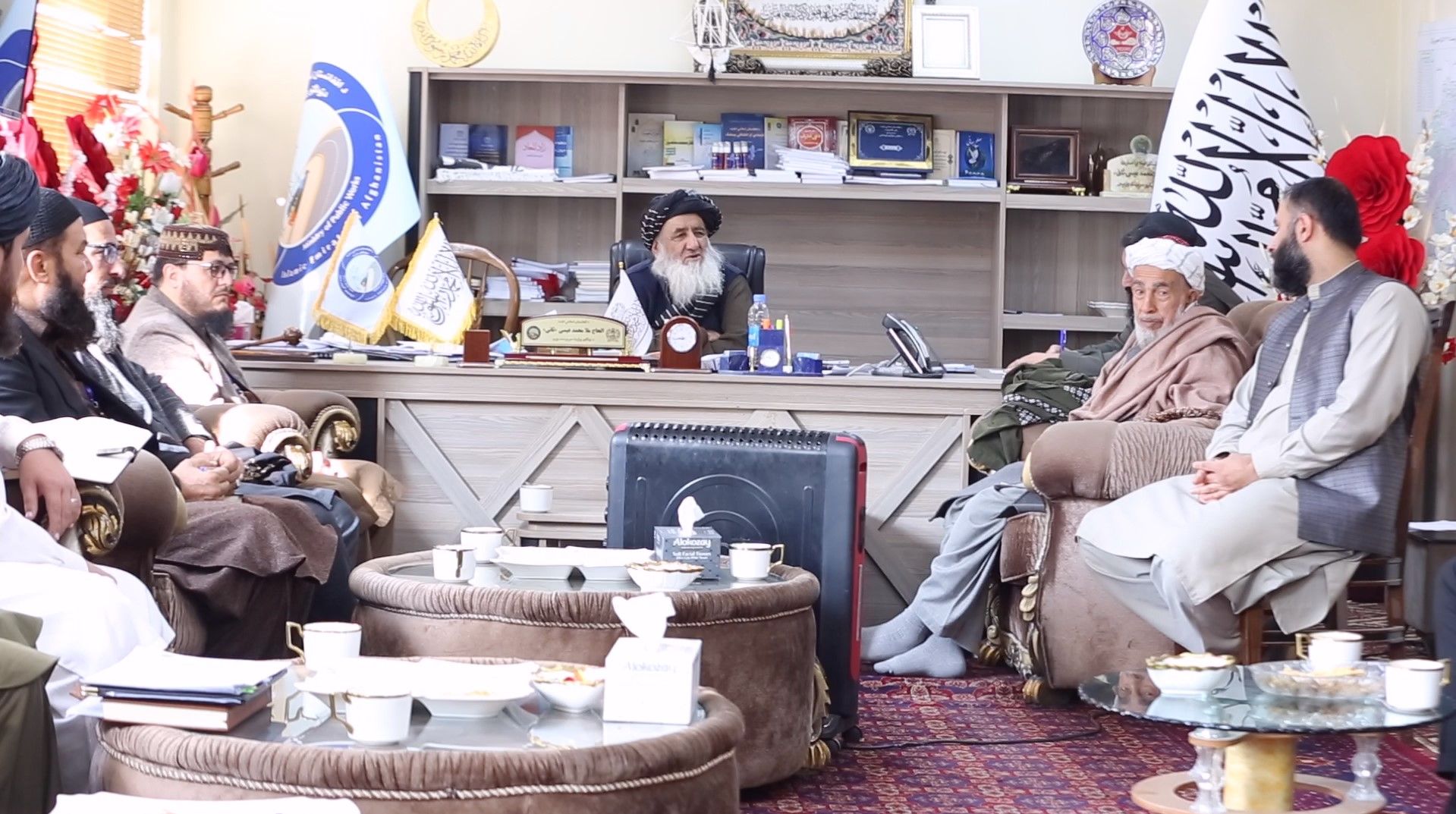 یو ترکي شرکت په افغانستان کې د سړک او پُل جوړونې برخه کې پانګونې ته لیوالتیا ښودلې