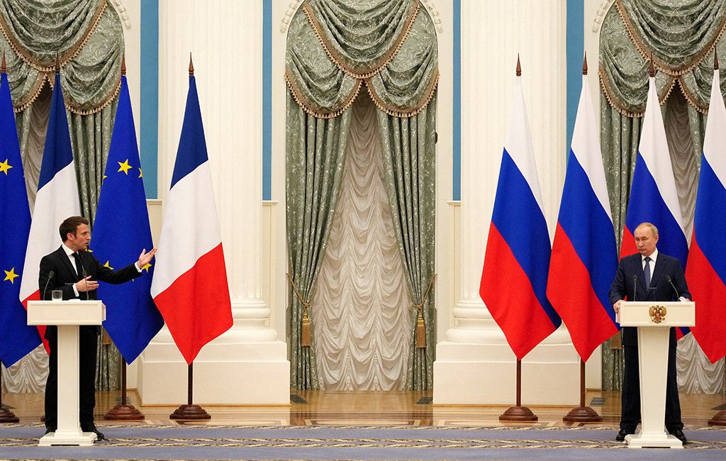 رییس‌جمهور فرانسه روزهای آینده را برای وضعیت اوکراین تعیین‌کننده خواند