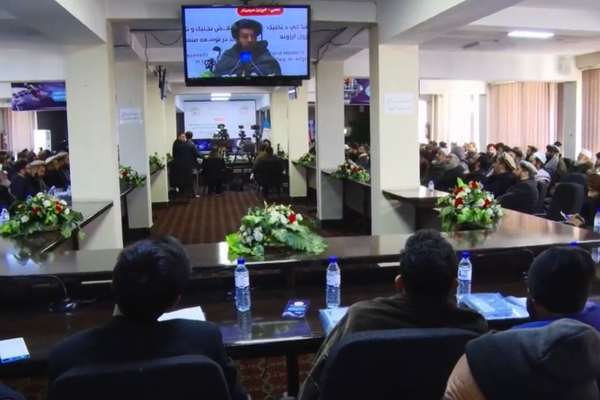 طالب وزیر: د پانګوالو لپاره ساده پالیسۍ د اقتصادي ودې اړتیا ده