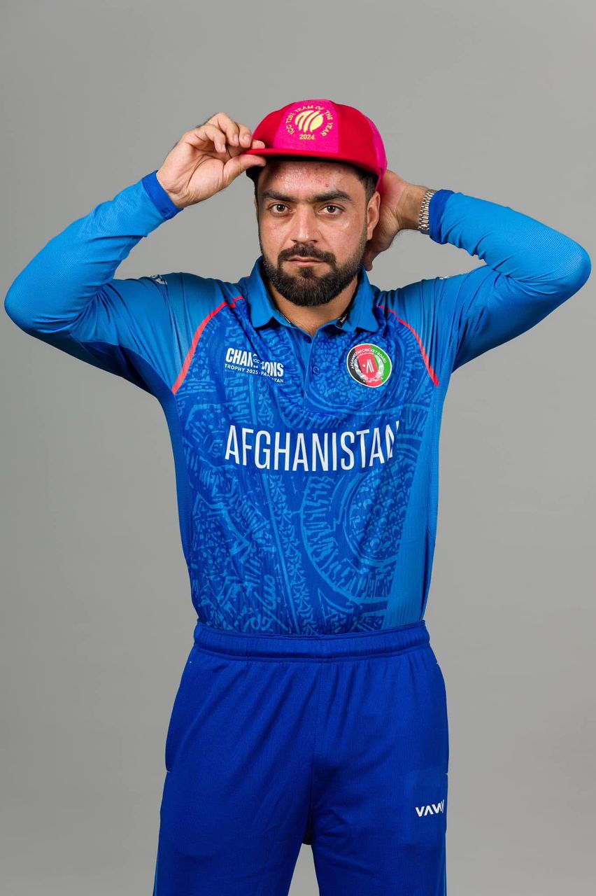 راشد خان د کونړ زلزله ځپلو ته تراوسه څه باندې ۷۶زره یورو نغدي مرسته راټوله کړې