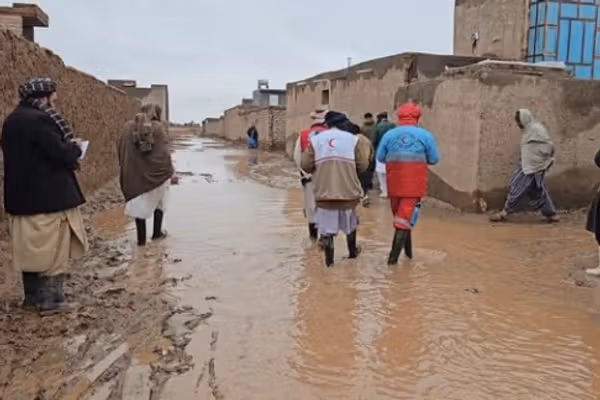 طالبان: په افغانستان کې د وروستیو طبیعي پېښو له کبله تر ۸زره ډېرې کورنۍ زیانمنې شوې