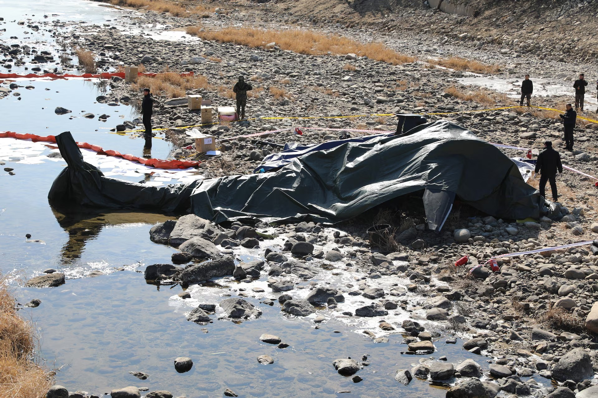 په سوېلي کوریا کې د یوې پوځي چورلکې د نسکورېدو له امله دوه کسه مړه شوي