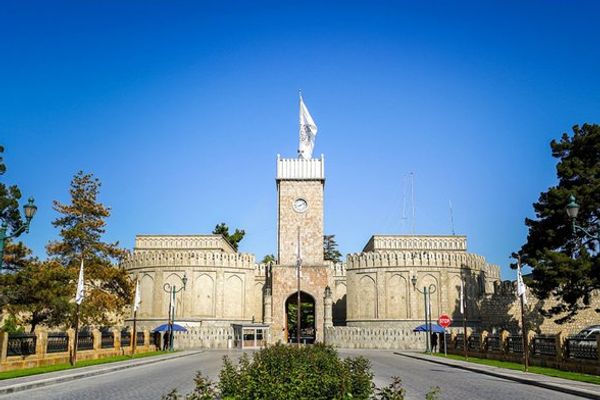 اروپايي ټولنې له افغانانو سره د همکاریو د دوام ډاډ ورکړ