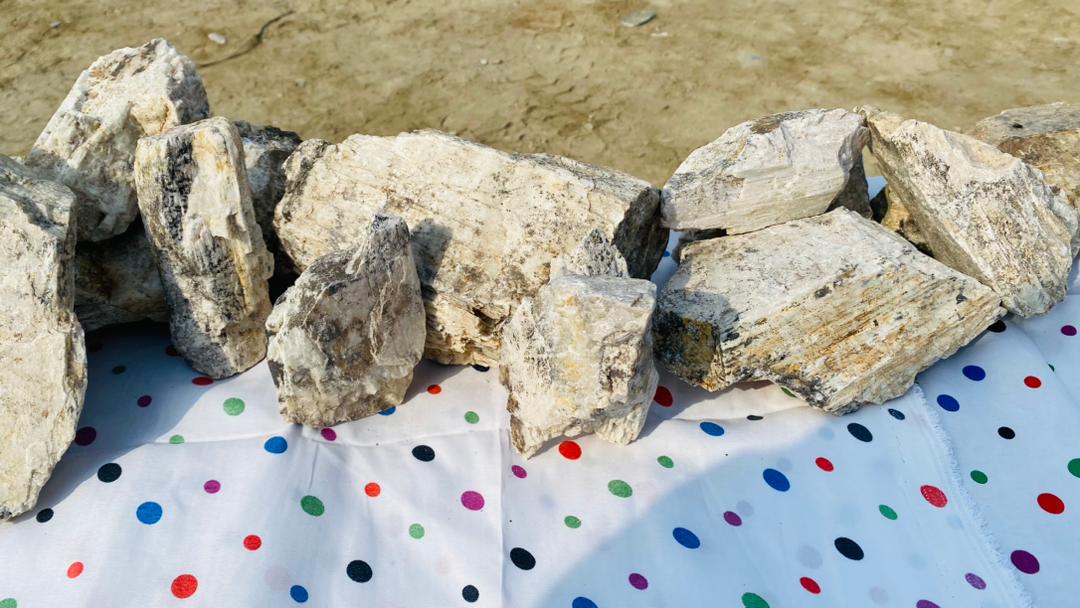 وزارت معادن طالبان می‌گوید از قاچاق یک هزار تُن سنگ لیتیم جلوگیری کرده است