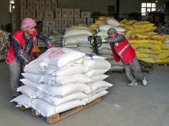 سره میاشت: درېیو ولایتونو کې پر ۲۷۰۰ کورنیو ۲۷۸ ټُنه خوراکي او غېر خوراکي توکي ووېشل شول