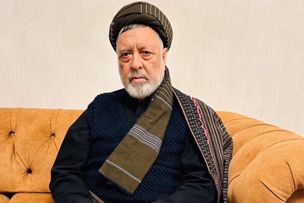 دهها عضو حزب وحدت اسلامی مردم افغانستان استعفا کردند