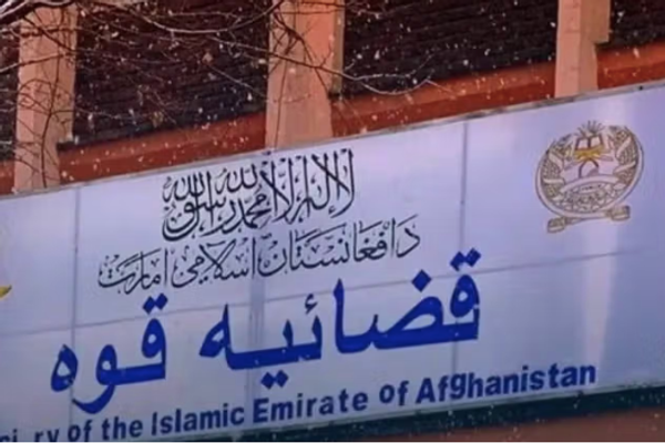 طالبانو په تېره یوه اوونۍ کې ۳۴ کسان په عام محضر کې په دُرو وهلي دي