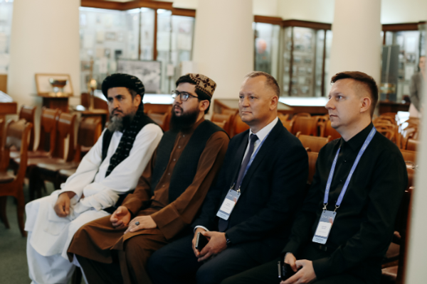 د طالبانو پلاوي د روسیې له کازان فدرالي پوهنتون څخه لیدنه کړې