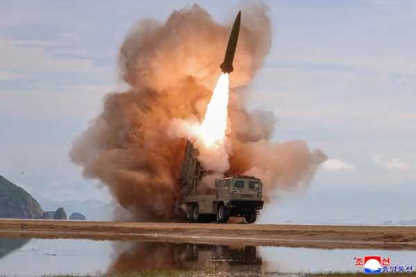 کوریای شمالی بار دیگر موشک بالستیک شلیک کرد