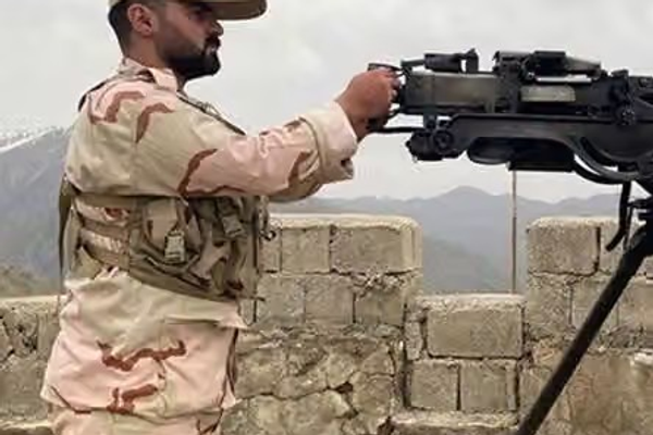 مقتل عسكري وشرطي إيرانيين وإصابة ثلاثة آخرين في هجومين مسلحين بسيستان وبلوشستان
