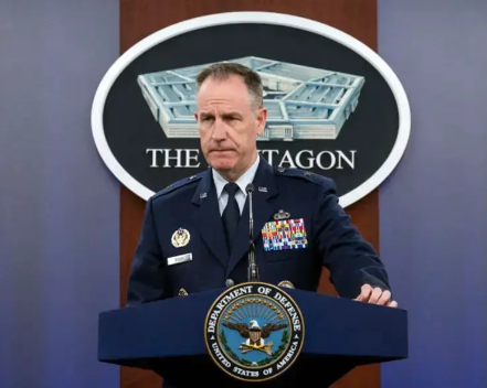 پنټاګون وايي، که له داعش لږ ګواښ هم ور پېښ شي، دوی به برید پرې وکړي