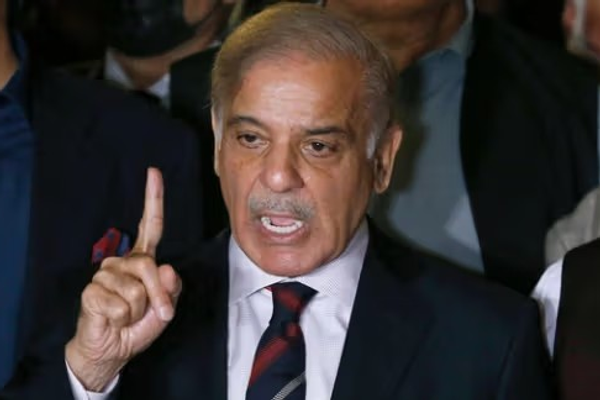 شهباز شریف: افغانستان باید پرېکړه وکړي چې سولهییز ژوند غواړي که نه