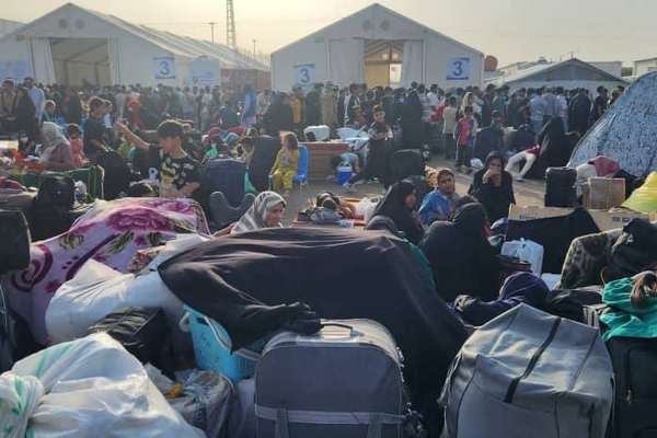 اخراج بیش از '۱۶ هزار' مهاجر افغان در یک روز ایران