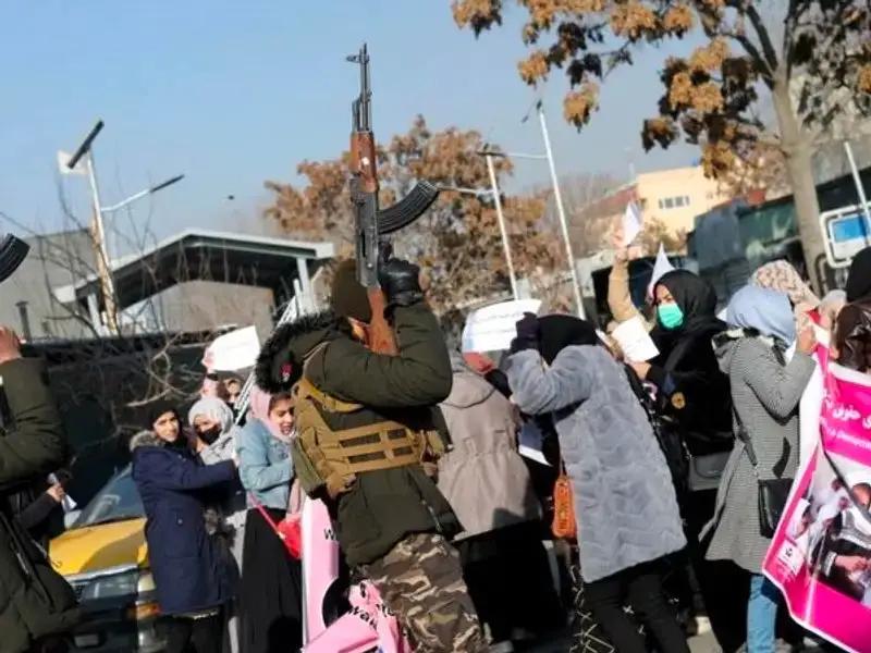 جبهه آزادی در ۸ مارچ از جامعه‌ جهانی خواست از تعامل با 'زن‌ستیز‌ترین رژیم' جهان پرهیز کند