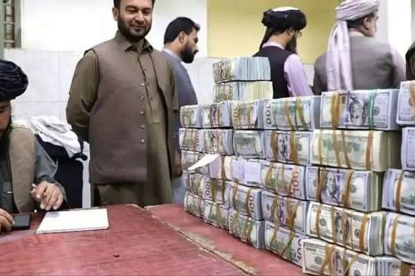 د امریکا قانونجوړوونکي غواړي افغانستان ته د ۶۳۱ مېلیون ډالرو مرسته ودرول شي