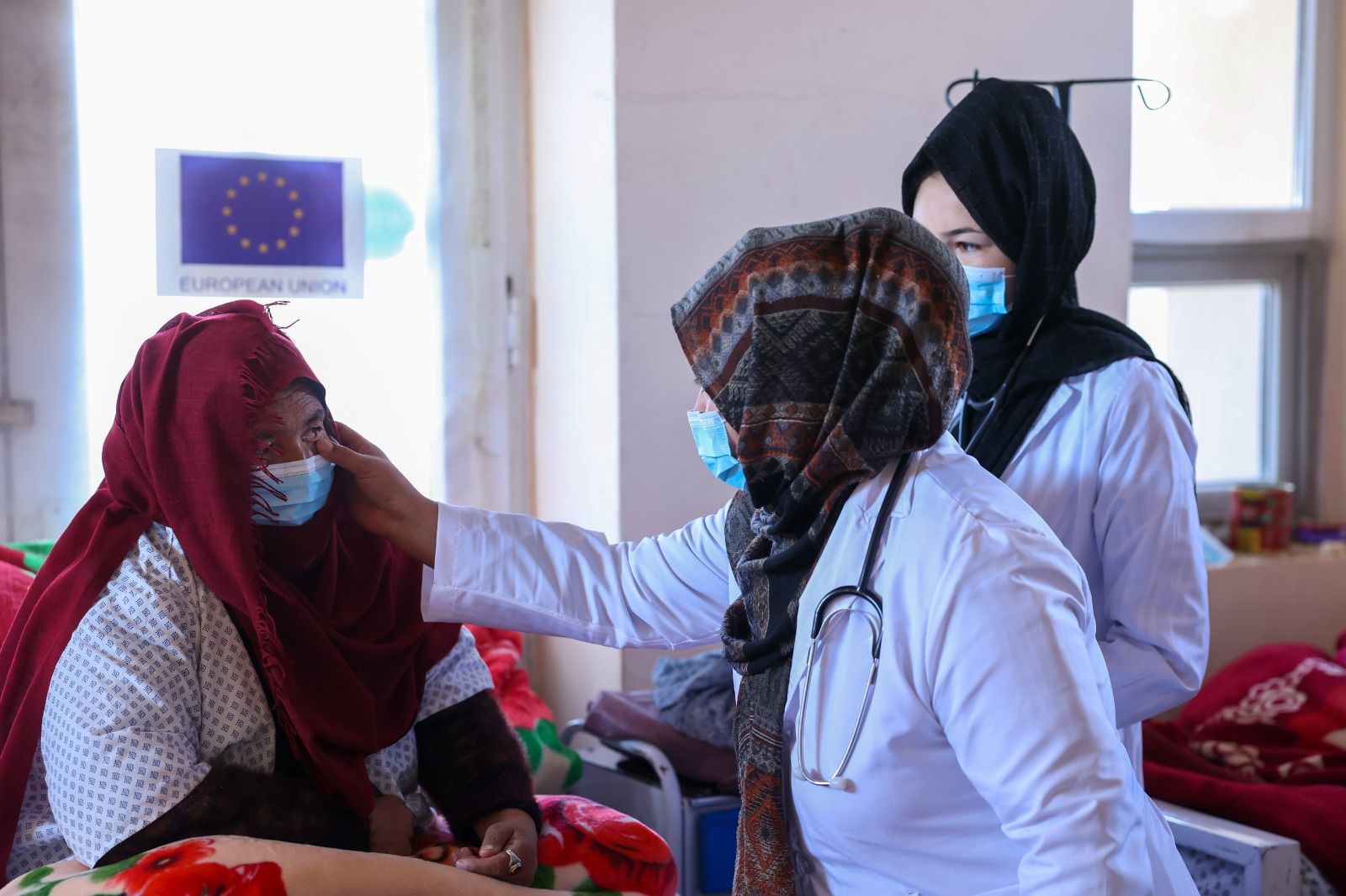 اروپايي ټولنه: د افغانستان د هوساینې لپاره د ښځینه روغتیاپالو او څېړونکو رول خورا مهم دی