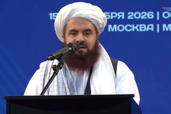 مسکو کې طالب سفیر: د پاکستان له لوري د داعـش او وسلهوالو ډلو ملاتړ د سیمې ثبات ګواښي