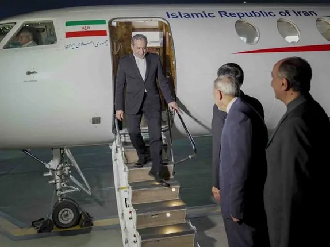 د ايران امنيت شورا ته نږدې سرچينې: په پاکستان کې له امريکا سره خبرې نه‌کوو