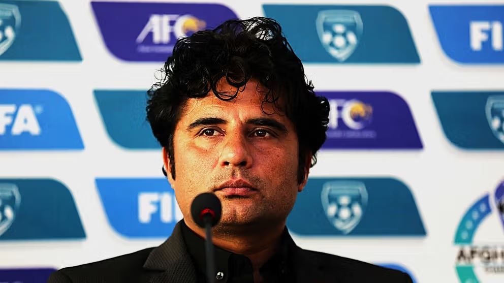 مدیر فنی فدراسیون فوتبال افغانستان بعد از انتقاد از محمد یوسف کارگر از کار برکنار شد