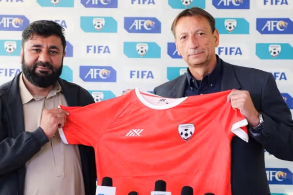 خوزه انتونیو نوګیرا د افغانستان د فوټبال ملي لوبډلې نوی روزونکی وټاکل شو