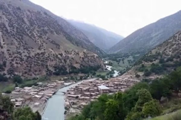 طالبان وايي په نورستان کې یې پر ډیورڼد کرښه له پرتو پوستو شاتګ نه دی کړی