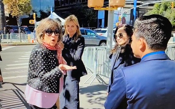 کریستین امانپور: اگر در کابل حجاب نمیکردم به محض پیاده شدن از هواپیما اخراج میشدم