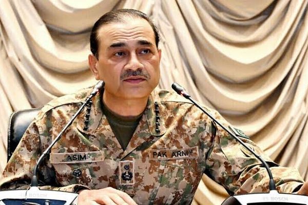 د پاکستان د پوځ قوماندانانو په افغانستان کې د بریدونو پر غځولو ټینګار کړی