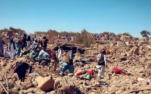 د افغانستان لویدیځ یو ځل بیا دوو نورو زلزلو لړزولی دی