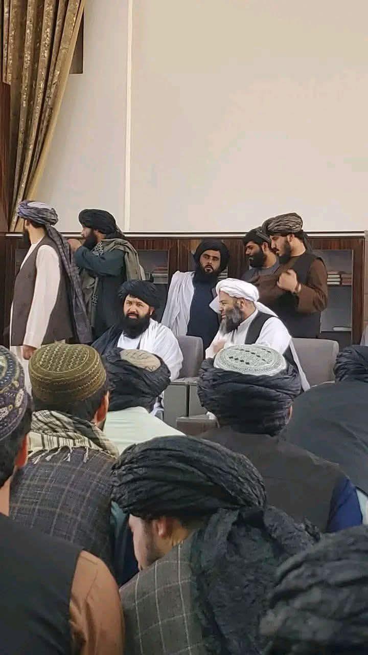 له تخصصه تر واسطې؛ د طالبانو ادارې د نامسلکي ګومارنو په منګولو کې