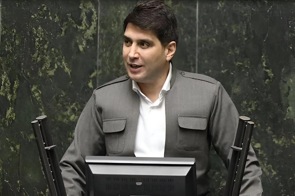 یک شهروند اهل سنت استاندار کردستان ایران شد