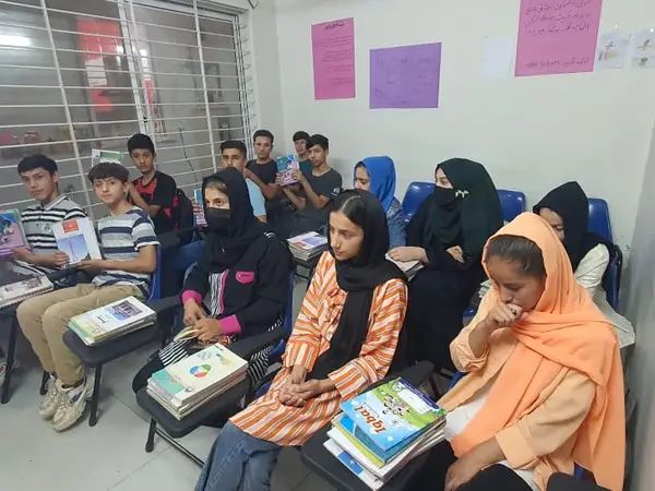 مهاجران افغان در پاکستان: یک مکتب دخترانه افغان‌ها در اسلام‌آباد بسته شد