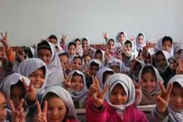 Iran Bars Afghan Students With Census Documents From Enrolling In Schools